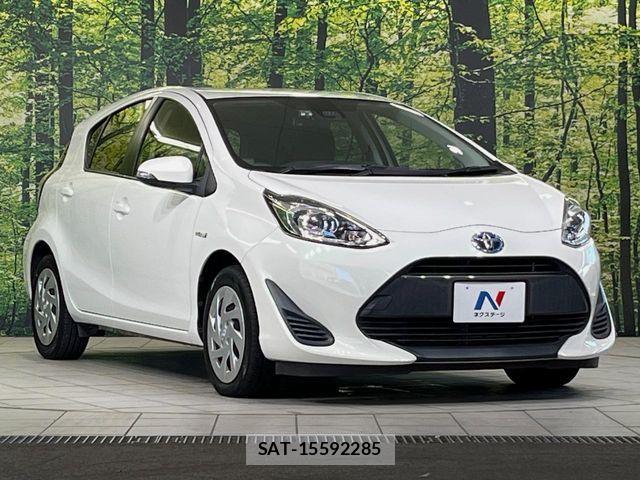 Toyota AQUA 2017-06 8364718-15