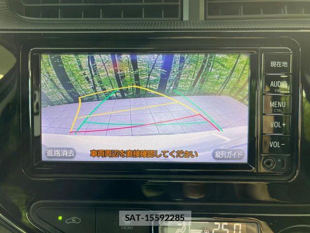 Toyota AQUA 2017-06 8364718-3