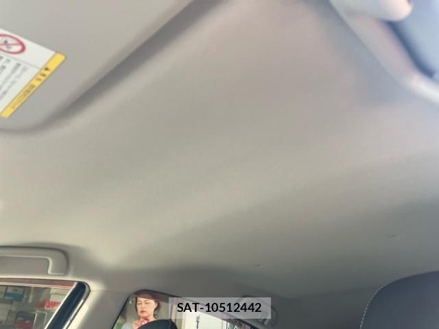 Toyota AQUA 2014-07 8364739-10