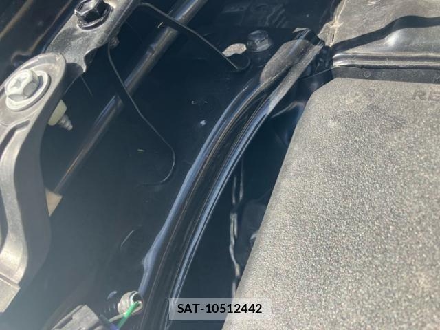 Toyota AQUA 2014-07 8364739-24