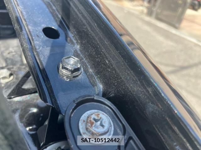 Toyota AQUA 2014-07 8364739-27
