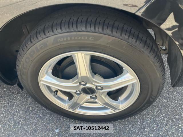 Toyota AQUA 2014-07 8364739-7