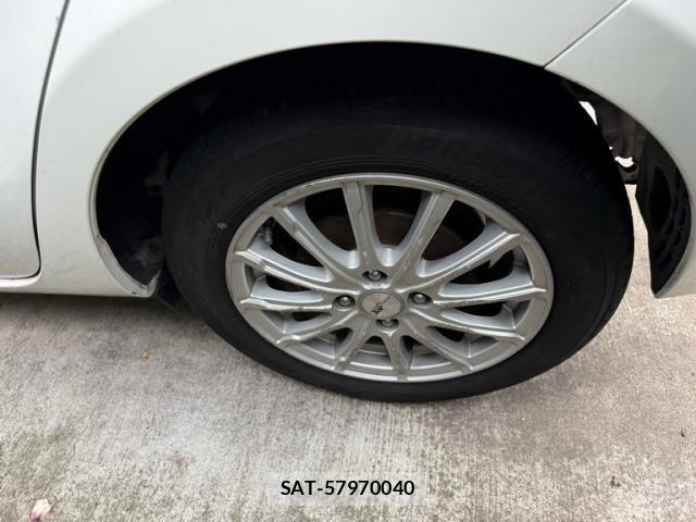 Toyota AQUA 2016-02 8364763-20