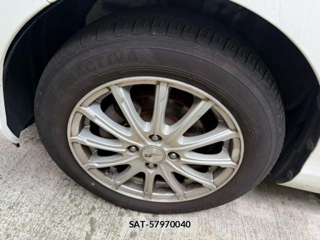 Toyota AQUA 2016-02 8364763-21