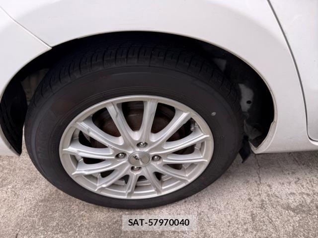 Toyota AQUA 2016-02 8364763-22