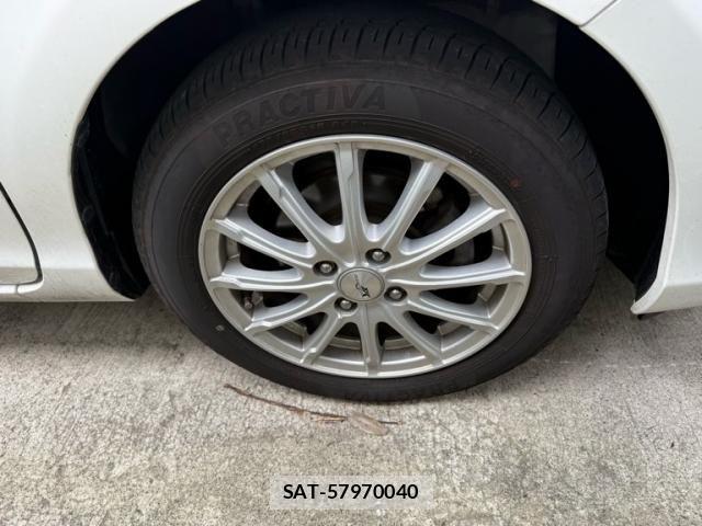 Toyota AQUA 2016-02 8364763-23