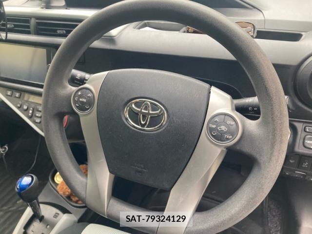 Toyota AQUA 2012-09 8364753-18