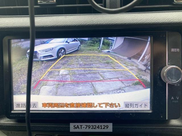 Toyota AQUA 2012-09 8364753-23