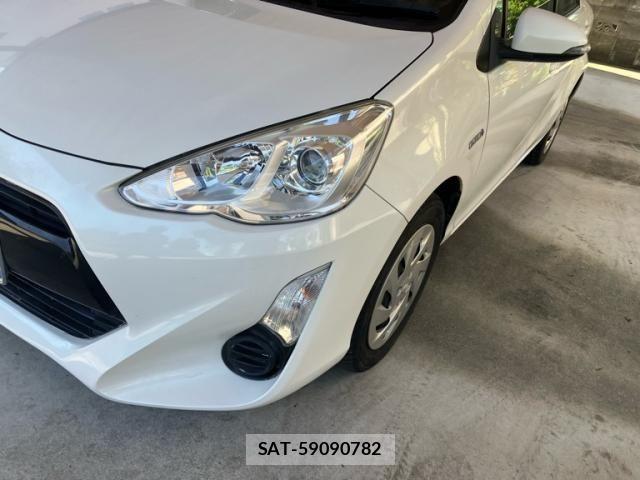 Toyota AQUA 2015-12 8364757-2
