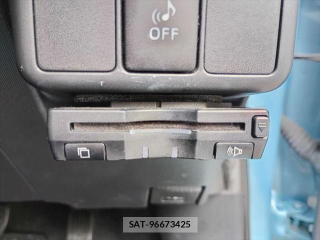 Toyota AQUA 2014-10 8364740-24