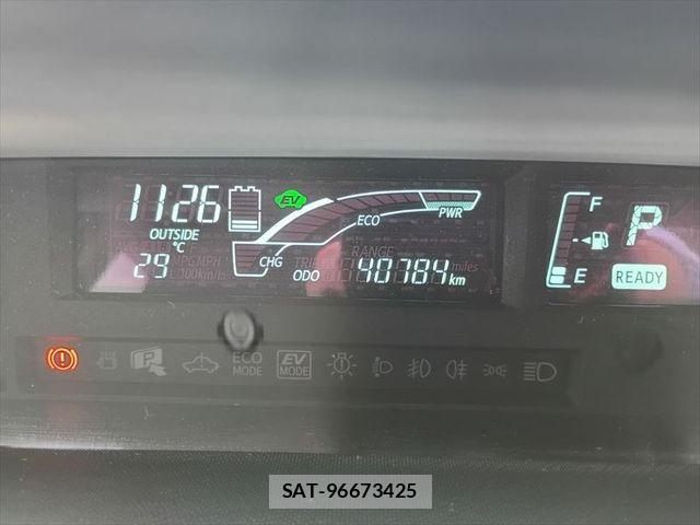 Toyota AQUA 2014-10 8364740-26