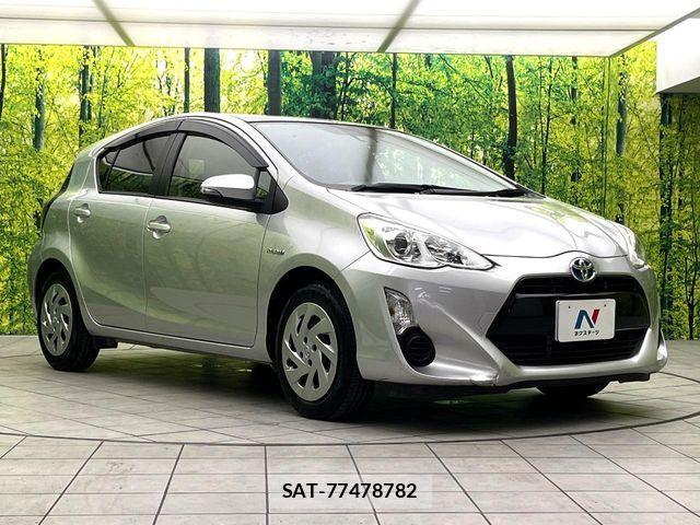 Toyota AQUA 2016-08 8364726-15