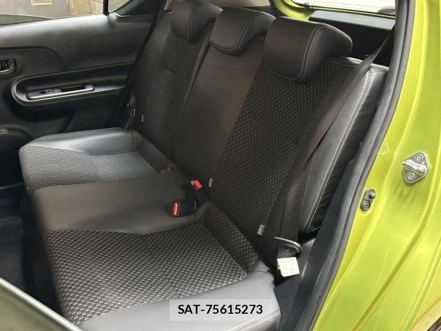 Toyota AQUA 2015-08 8364743-9