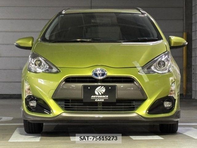 Toyota AQUA 2015-08 8364743-18