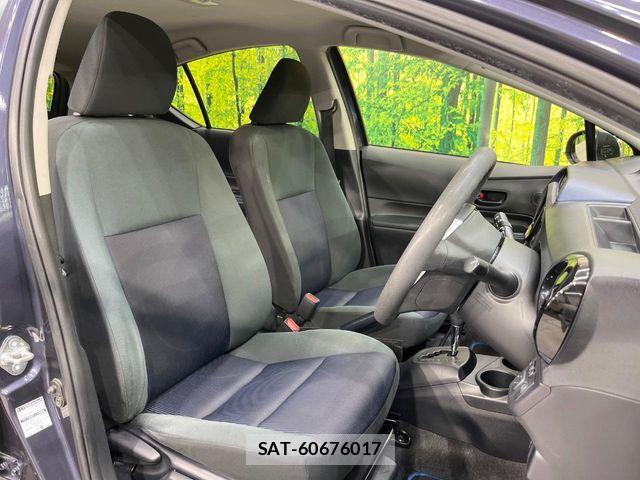 Toyota AQUA 2015-11 8364733-7