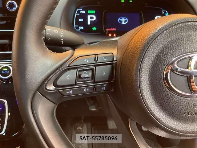 Toyota AQUA 2021-07 8364710-10
