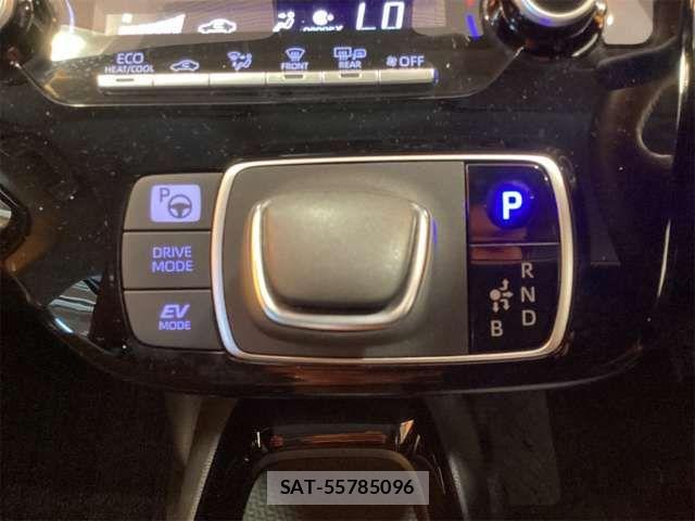Toyota AQUA 2021-07 8364710-12