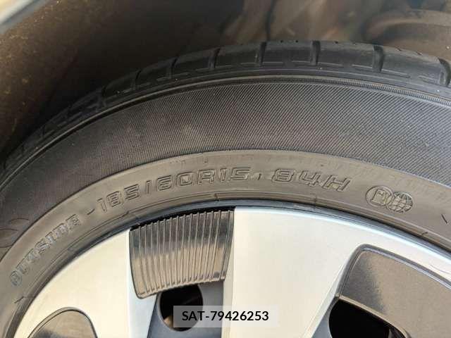 Toyota AQUA 2019-07 8364715-16