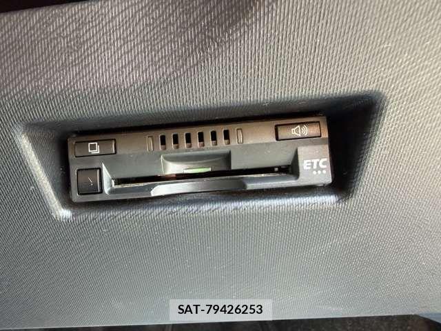 Toyota AQUA 2019-07 8364715-6