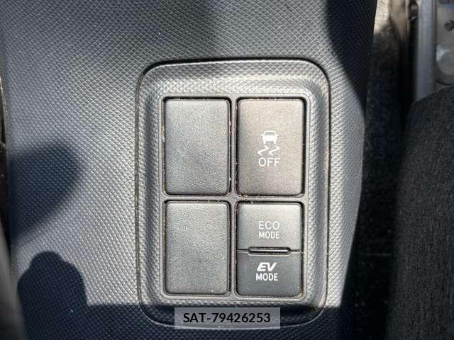 Toyota AQUA 2019-07 8364715-8