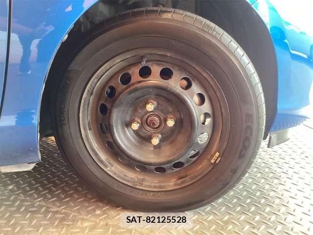 Toyota AQUA 2013-08 8364749-14