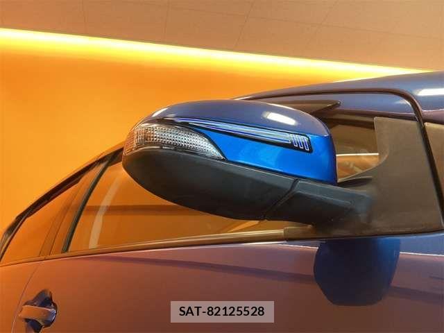 Toyota AQUA 2013-08 8364749-15