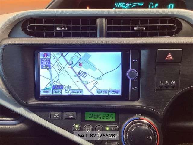 Toyota AQUA 2013-08 8364749-2