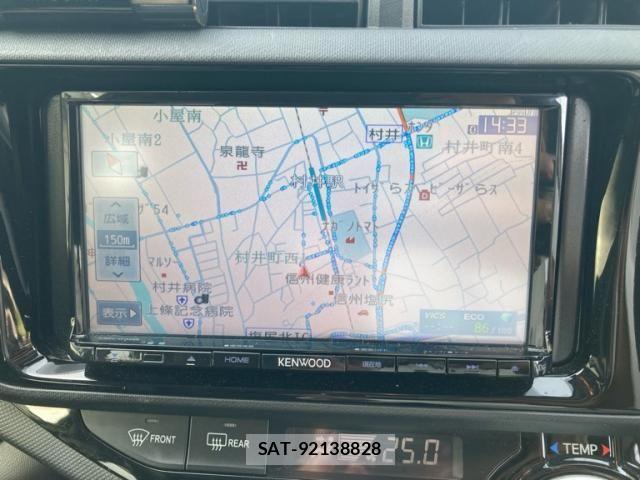 Toyota AQUA 2017-02 8364758-19