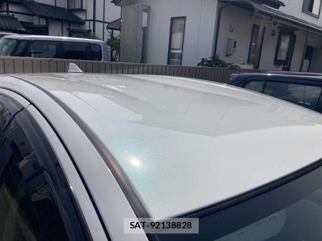 Toyota AQUA 2017-02 8364758-6