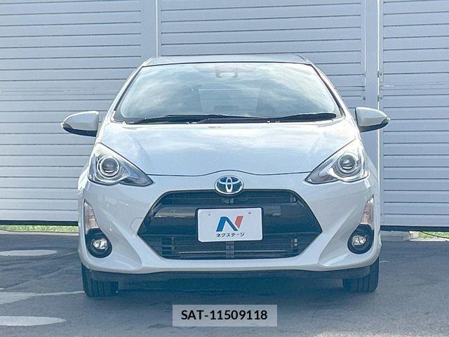 Toyota AQUA 2016-08 8364724-14