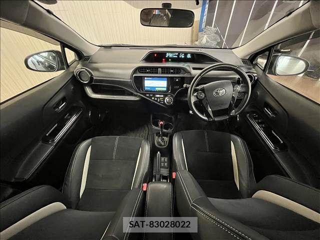 Toyota AQUA 2014-05 8371425-8