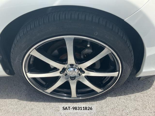 Toyota AQUA 2013-04 8371434-6
