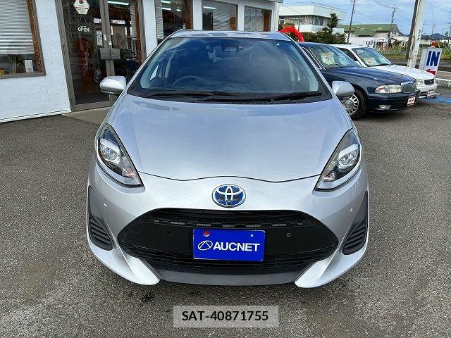 Toyota AQUA 2019-12 8371423-3