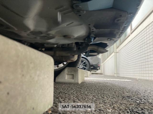 Toyota AQUA 2014-06 8371433-10