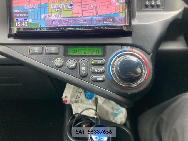 Toyota AQUA 2014-06 8371433-19