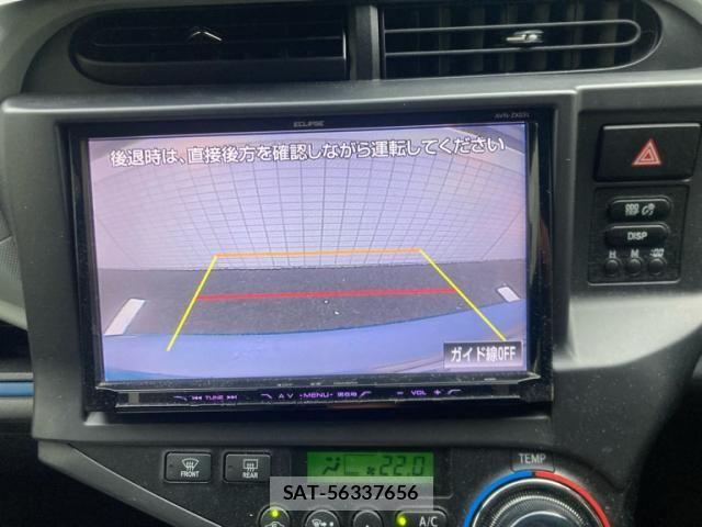 Toyota AQUA 2014-06 8371433-22