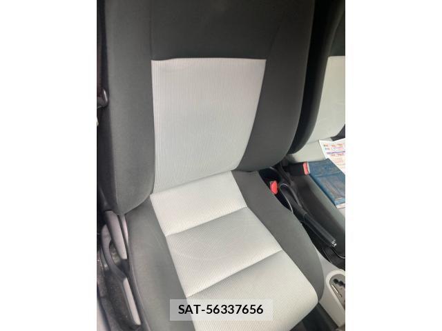 Toyota AQUA 2014-06 8371433-27