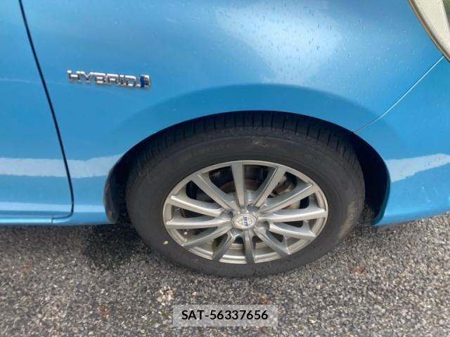 Toyota AQUA 2014-06 8371433-3