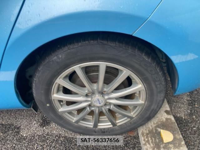 Toyota AQUA 2014-06 8371433-8