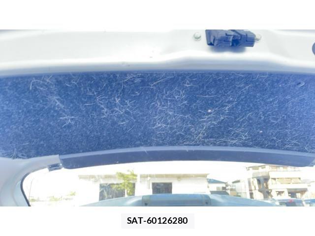 Toyota AQUA 2012-08 8371431-26