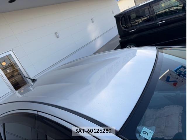 Toyota AQUA 2012-08 8371431-4