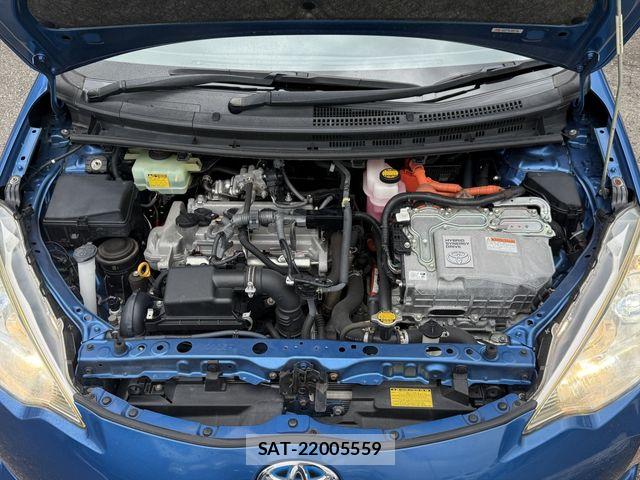 Toyota AQUA 2013-08 8371426-9