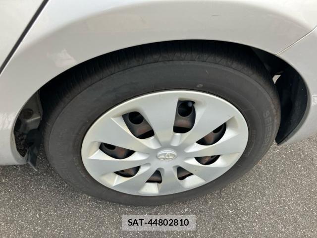 Toyota AQUA 2012-02 8371432-7