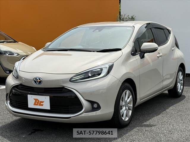 Toyota AQUA 2021-01 8371419-9