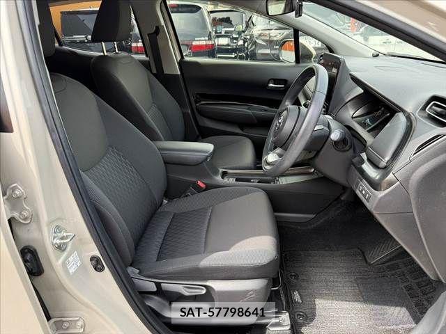 Toyota AQUA 2021-01 8371419-15