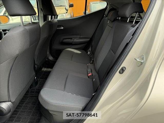 Toyota AQUA 2021-01 8371419-17
