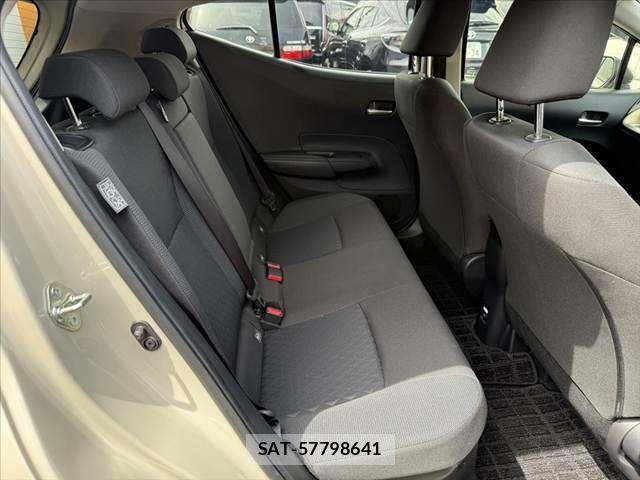 Toyota AQUA 2021-01 8371419-19