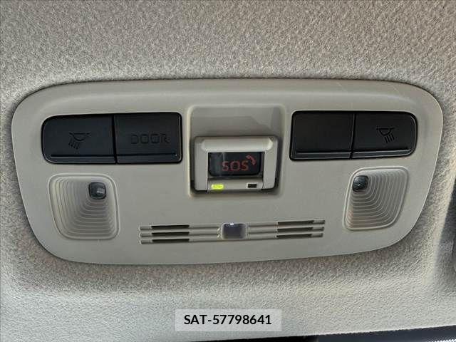 Toyota AQUA 2021-01 8371419-28