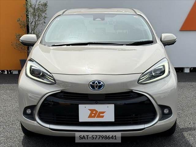 Toyota AQUA 2021-01 8371419-8