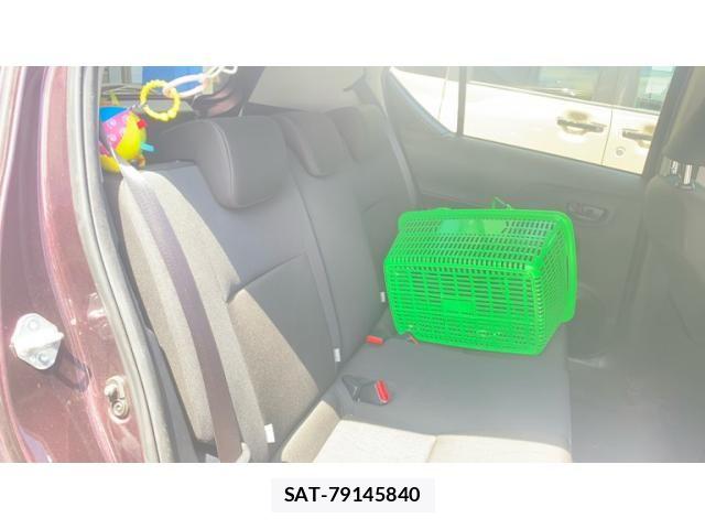 Toyota AQUA 2017-03 8371424-10